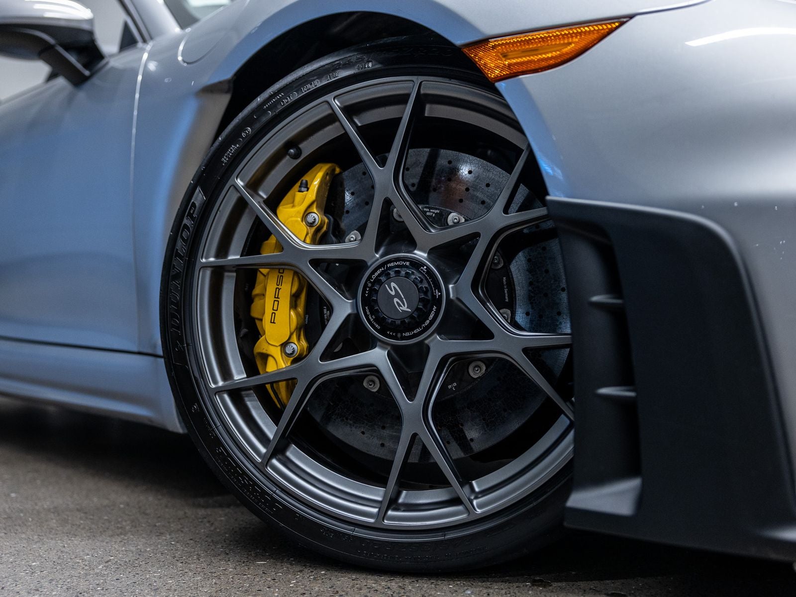 2025 Porsche 718 718 Spyder RS