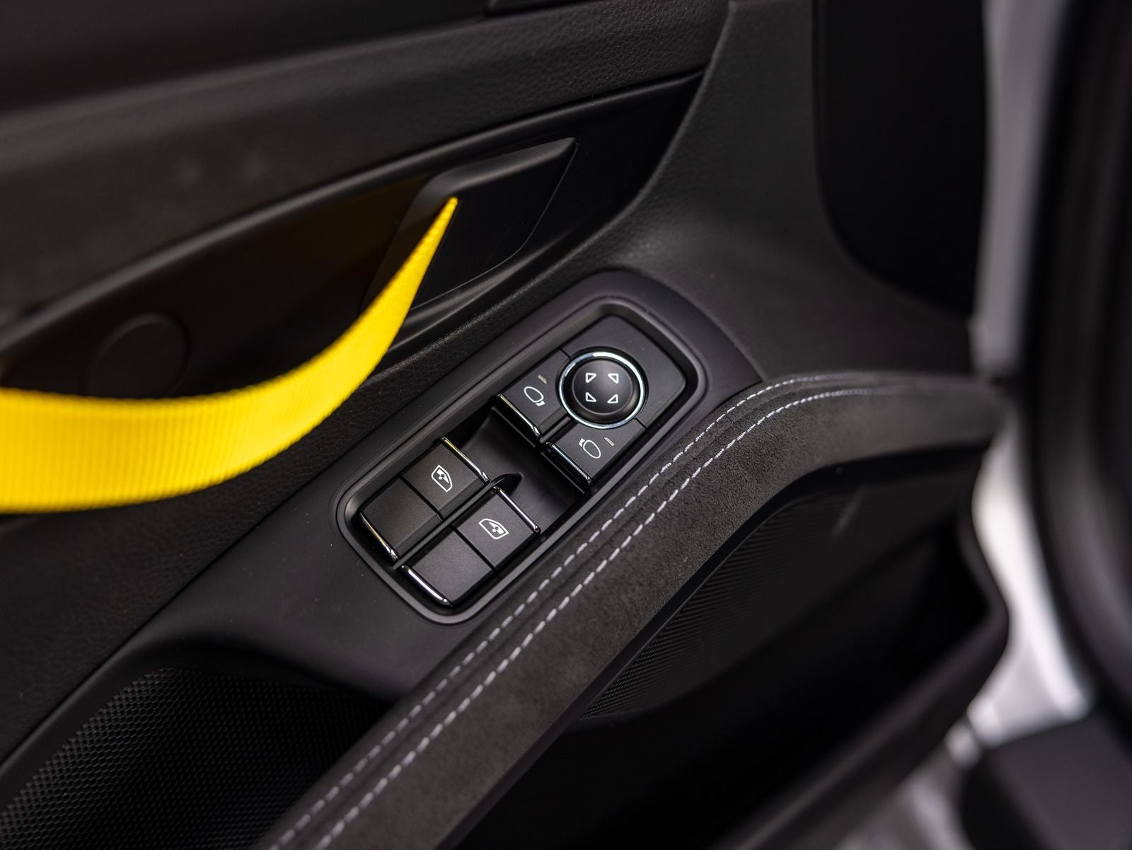 2025 Porsche 718 718 Spyder RS