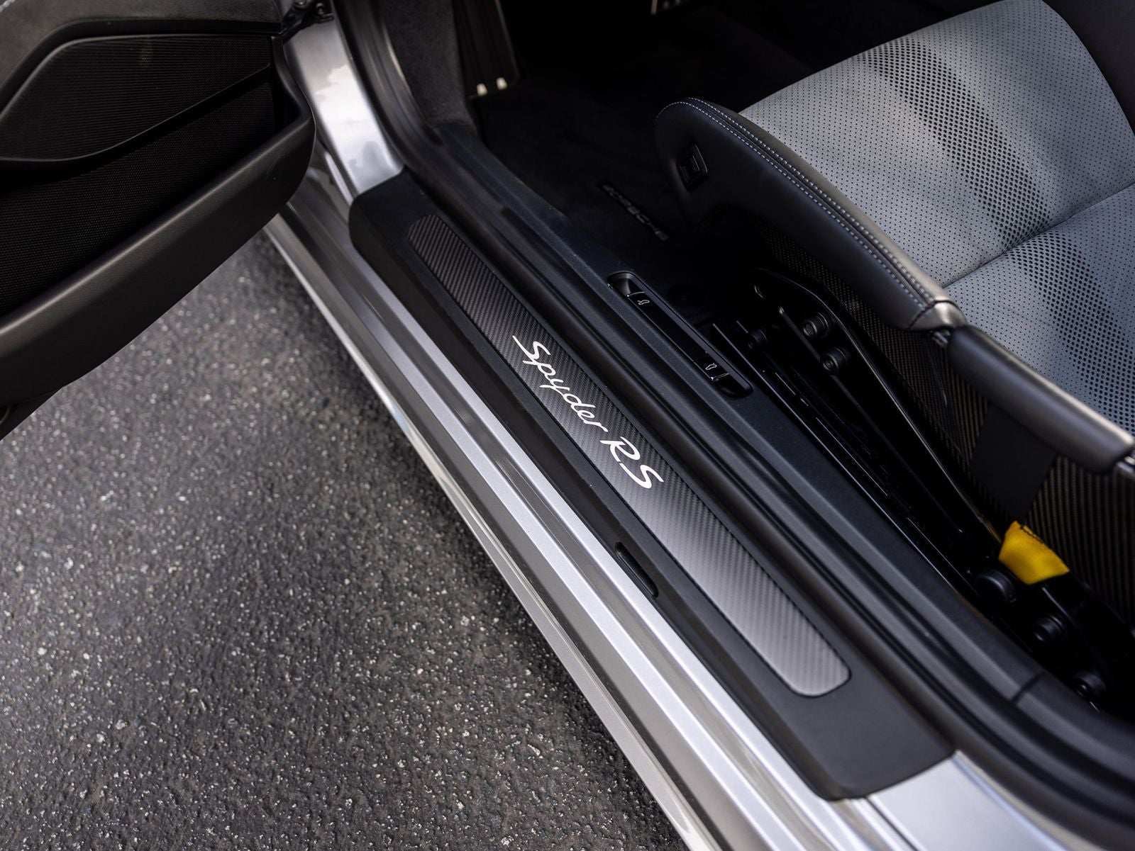 2025 Porsche 718 718 Spyder RS