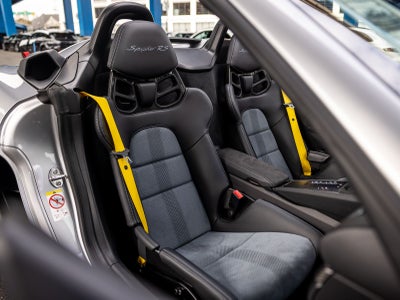 2025 Porsche 718 718 Spyder RS
