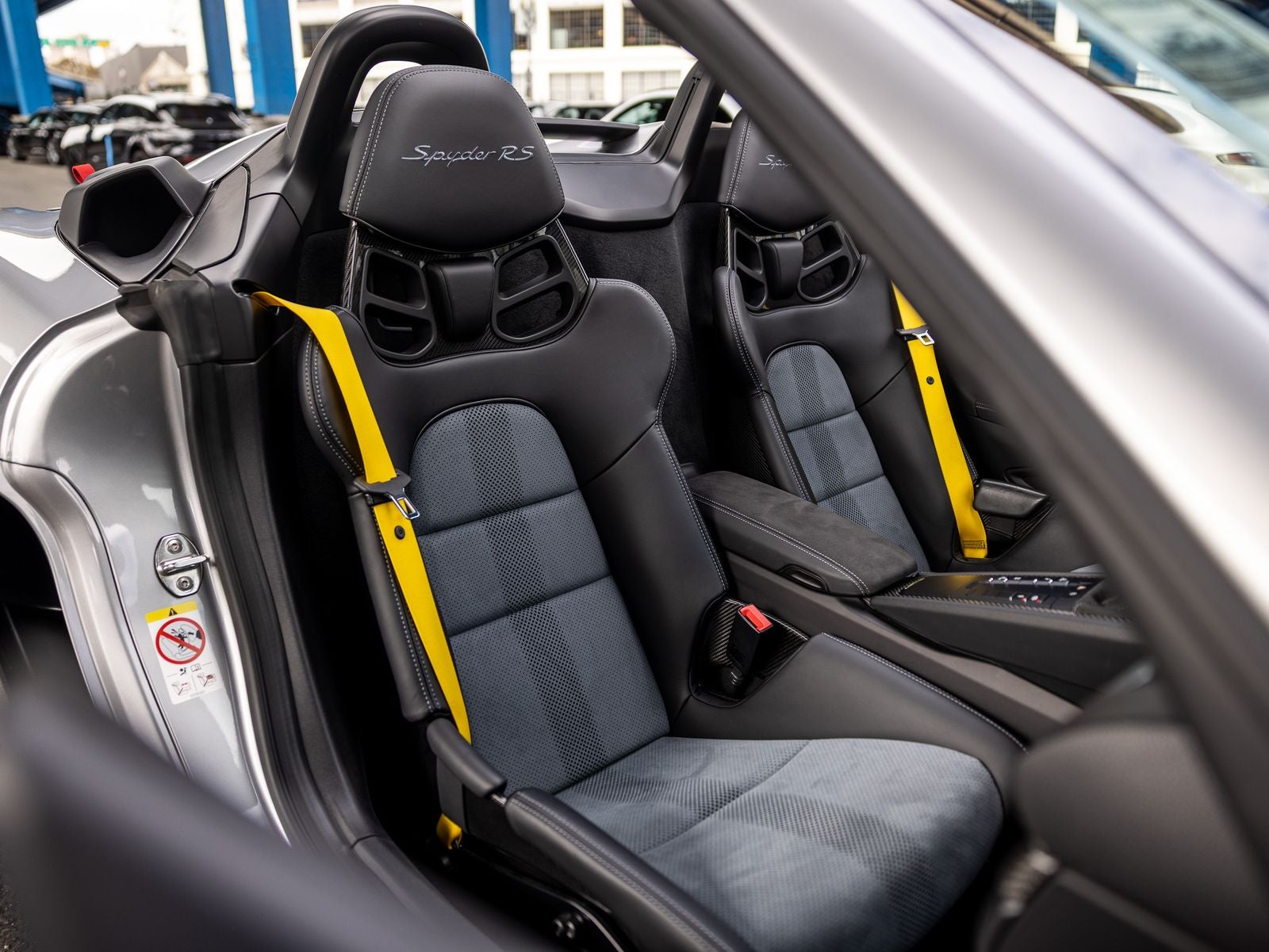 2025 Porsche 718 718 Spyder RS