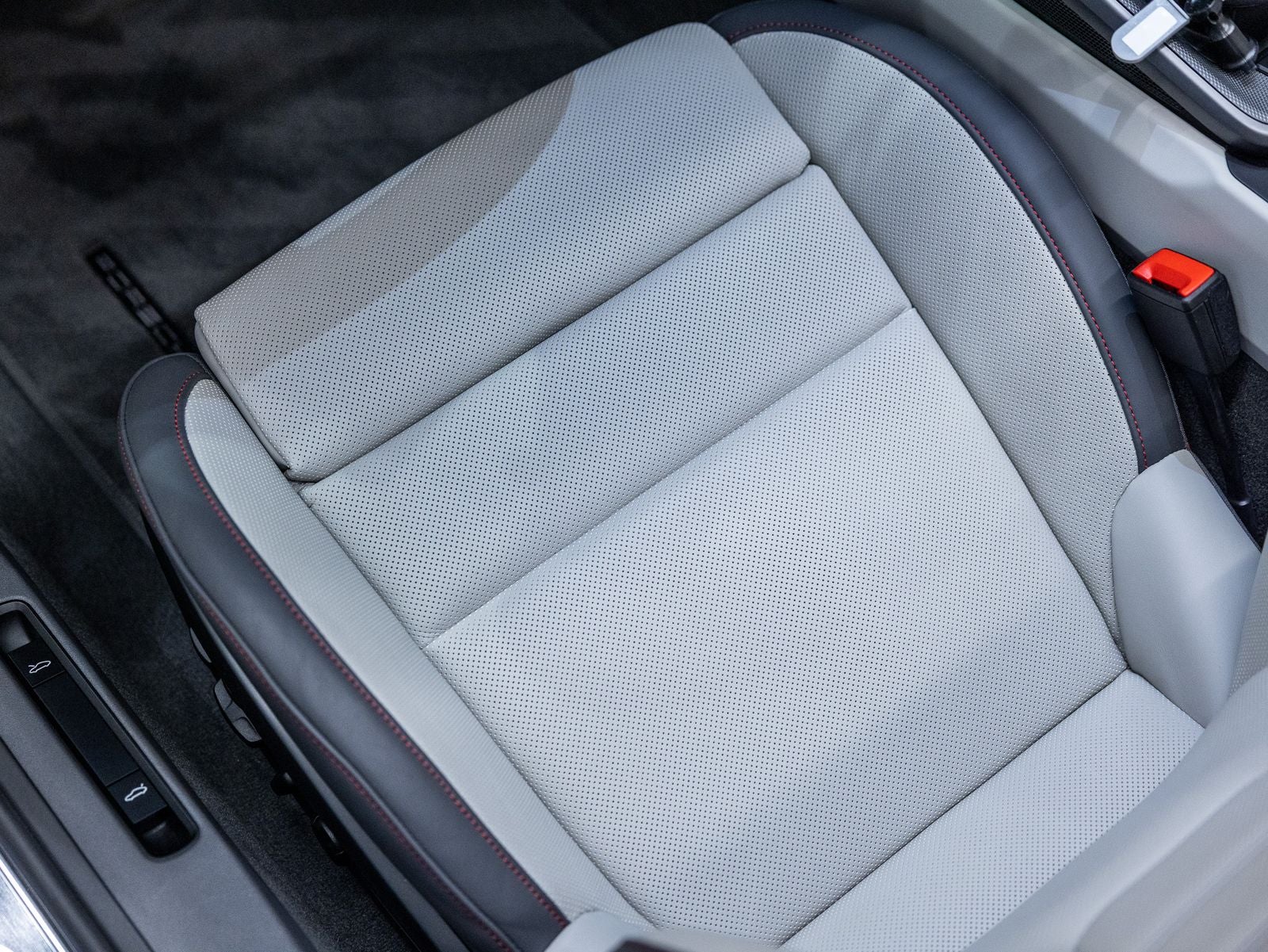 2026 Porsche 911 911 Carrera 4S Cabriolet