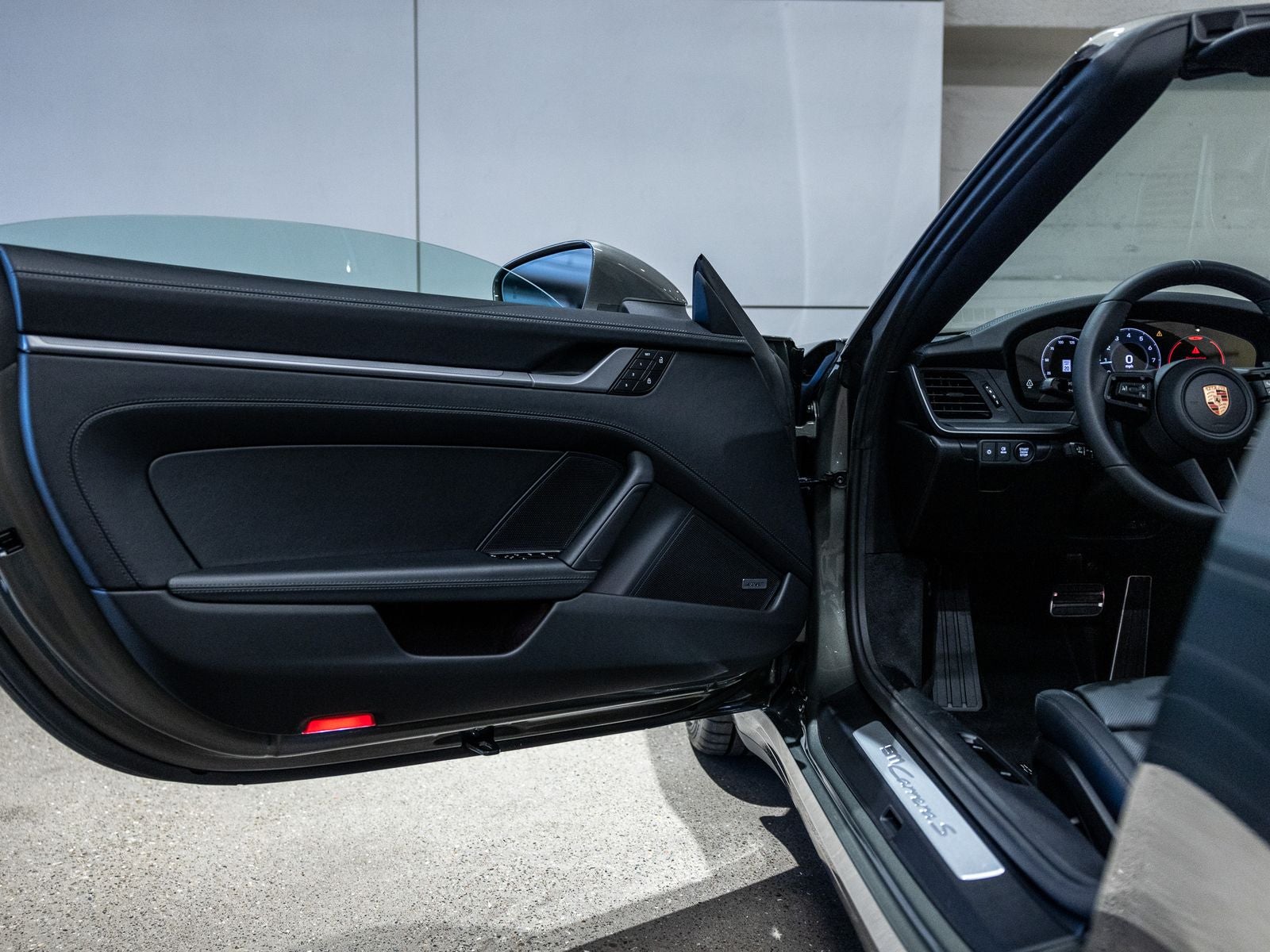 2026 Porsche 911 Carrera S Cabriolet