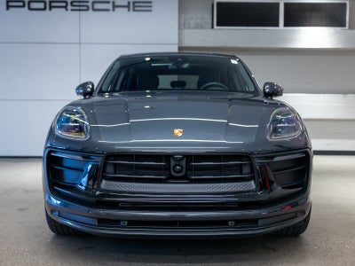 2025 Porsche Macan Macan