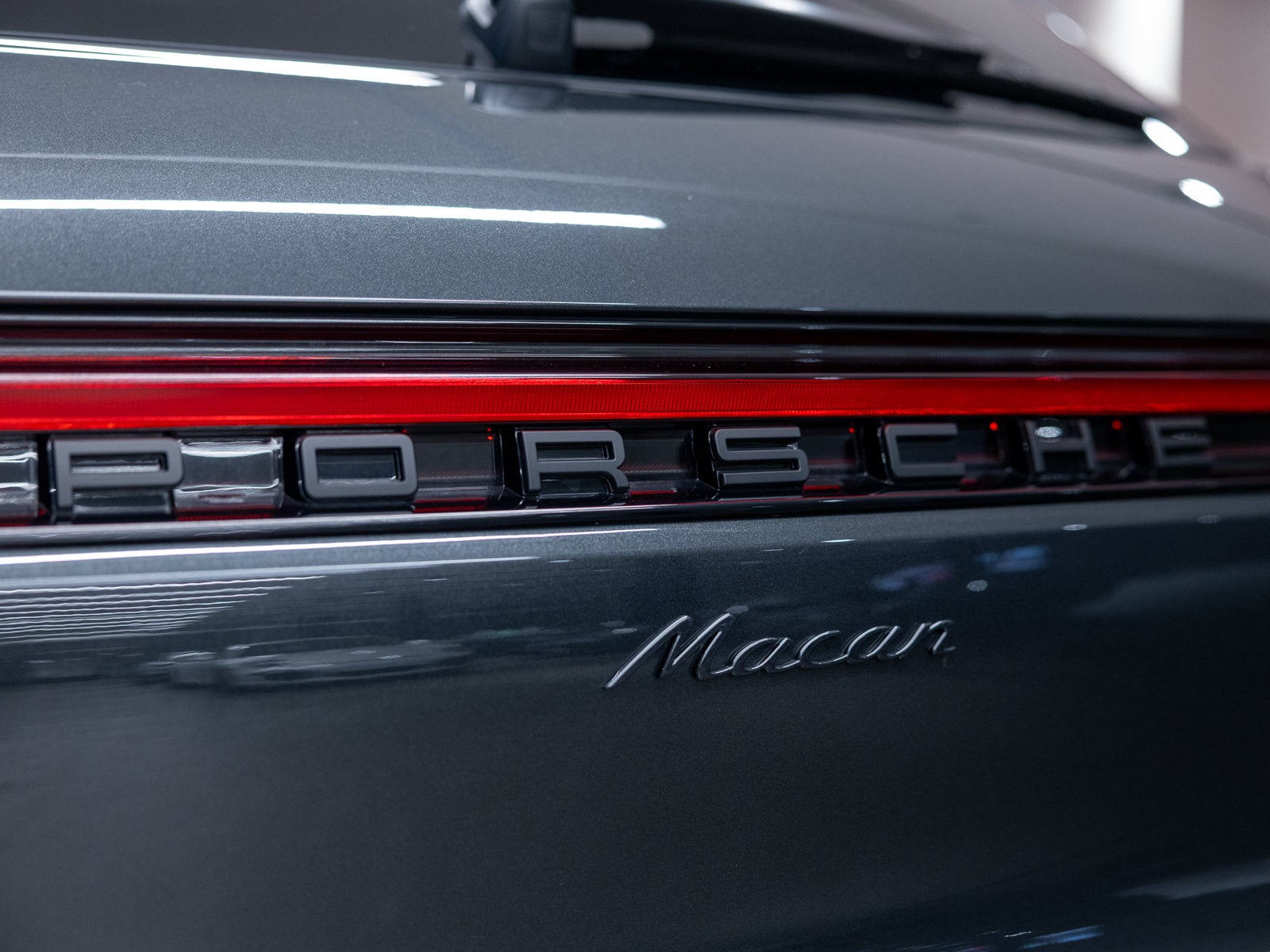 2025 Porsche Macan Macan