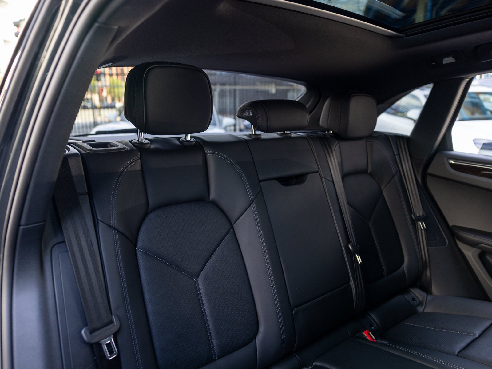 2025 Porsche Macan Macan