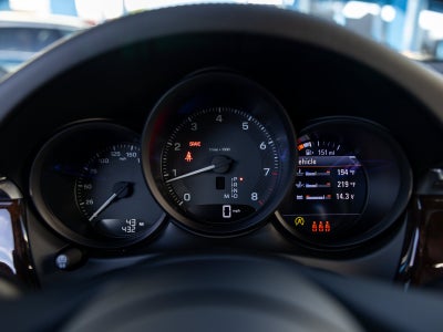 2025 Porsche Macan Macan
