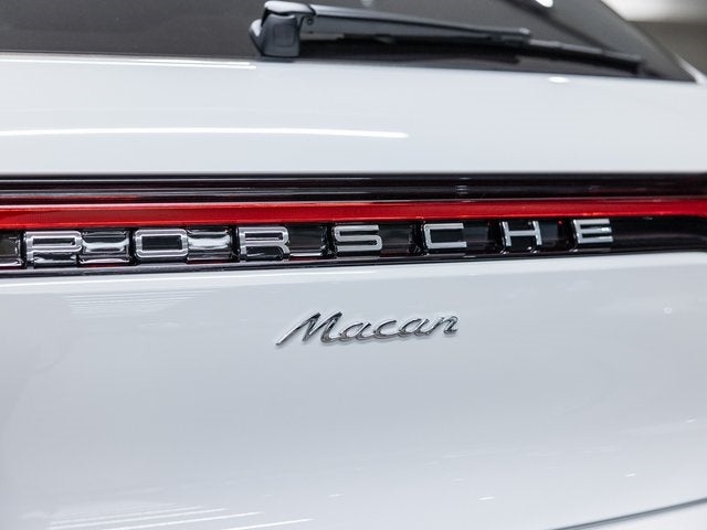 2026 Porsche Macan Macan