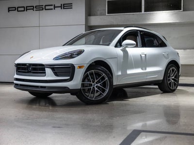 2026 Porsche Macan Base