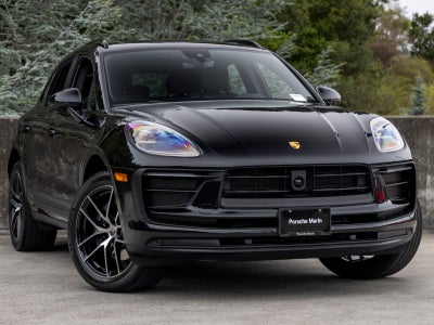 2026 Porsche Macan Base