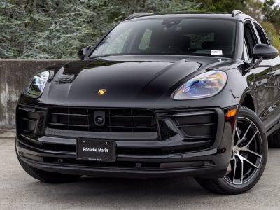2026 Porsche Macan Base