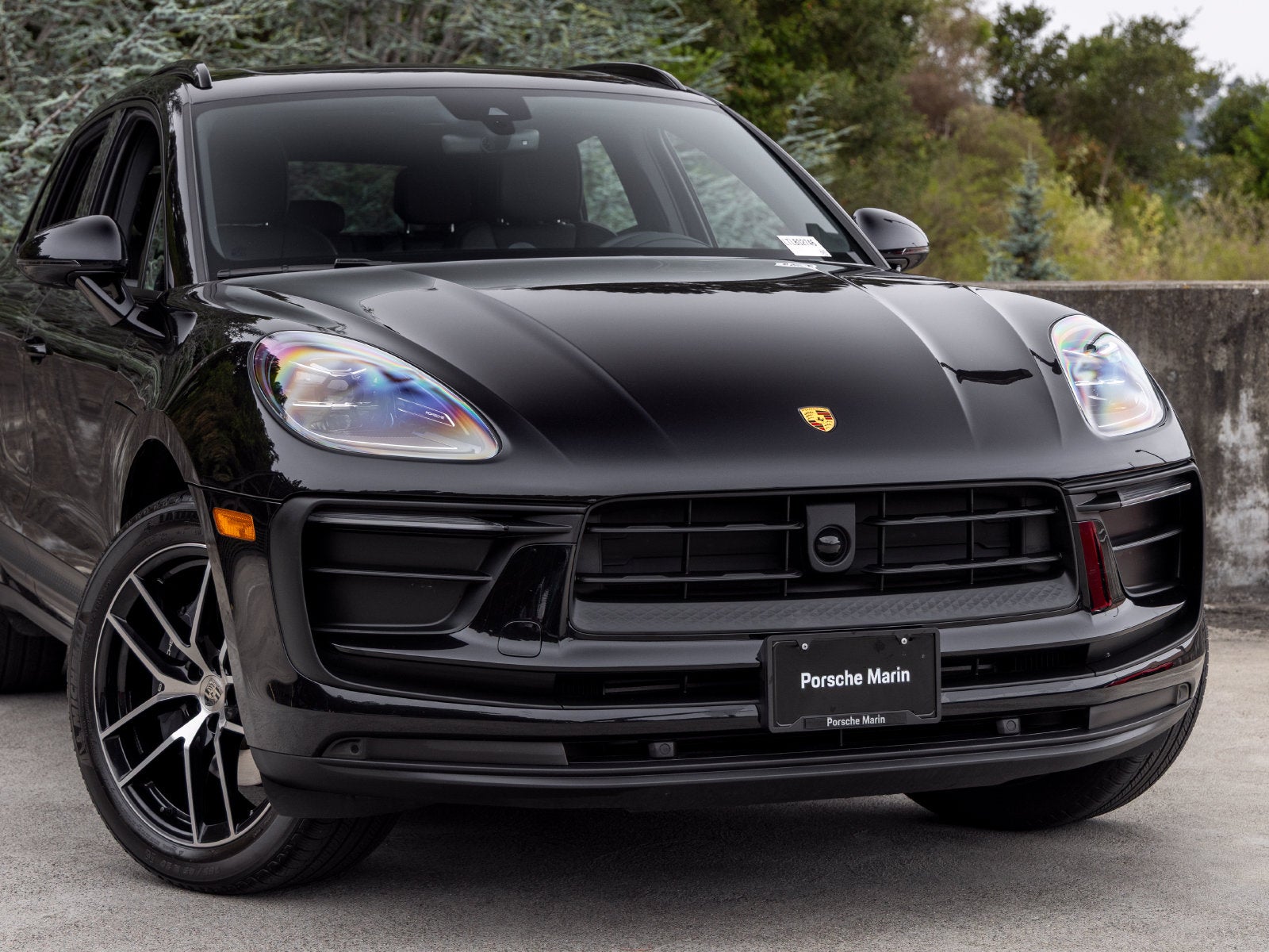 2026 Porsche Macan Base