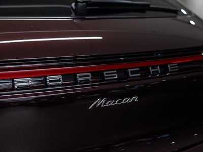 2026 Porsche Macan Macan
