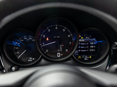 2026 Porsche Macan Macan