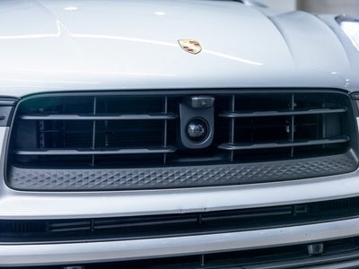 2025 Porsche Macan Macan