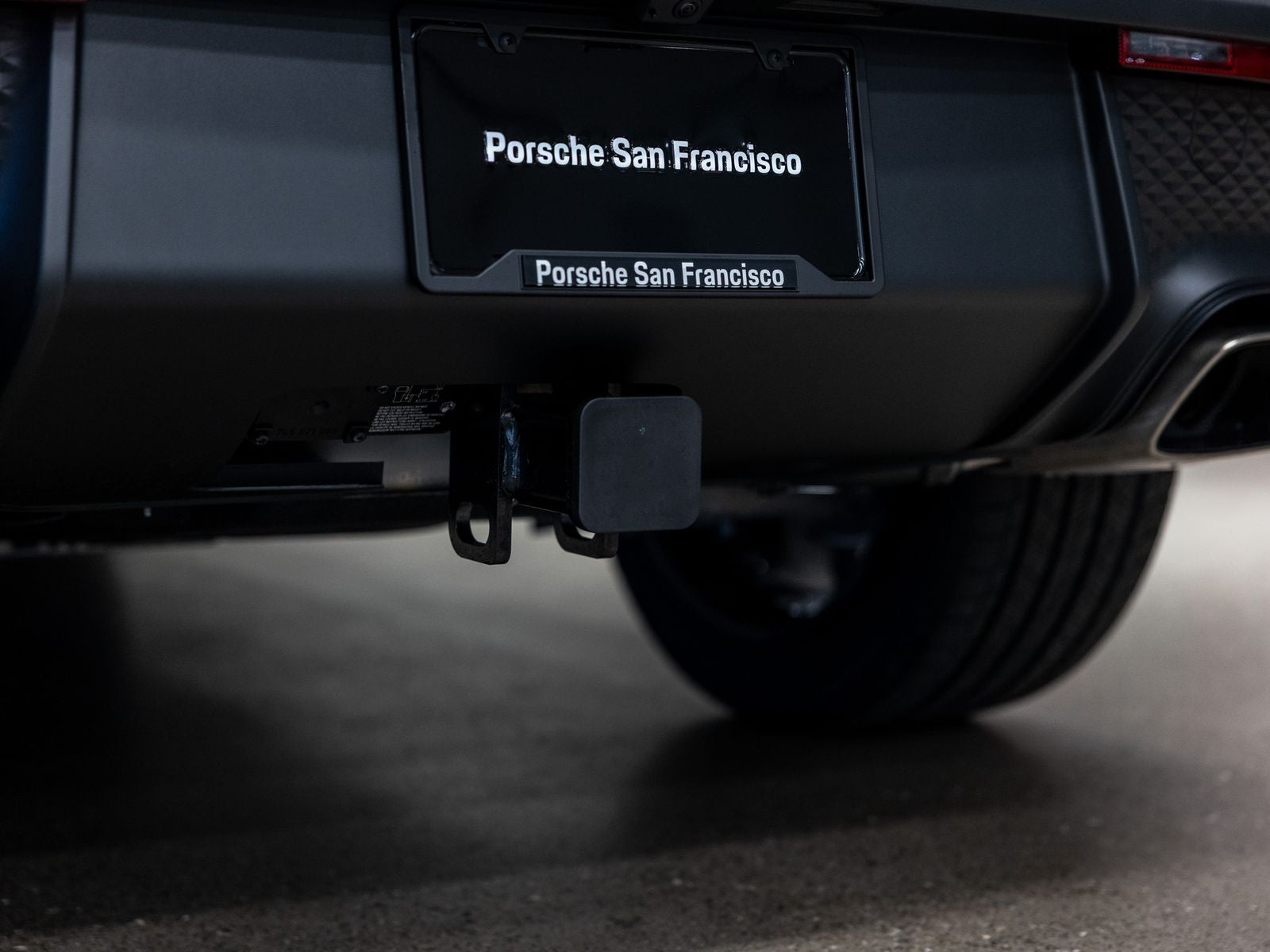 2026 Porsche Macan Base