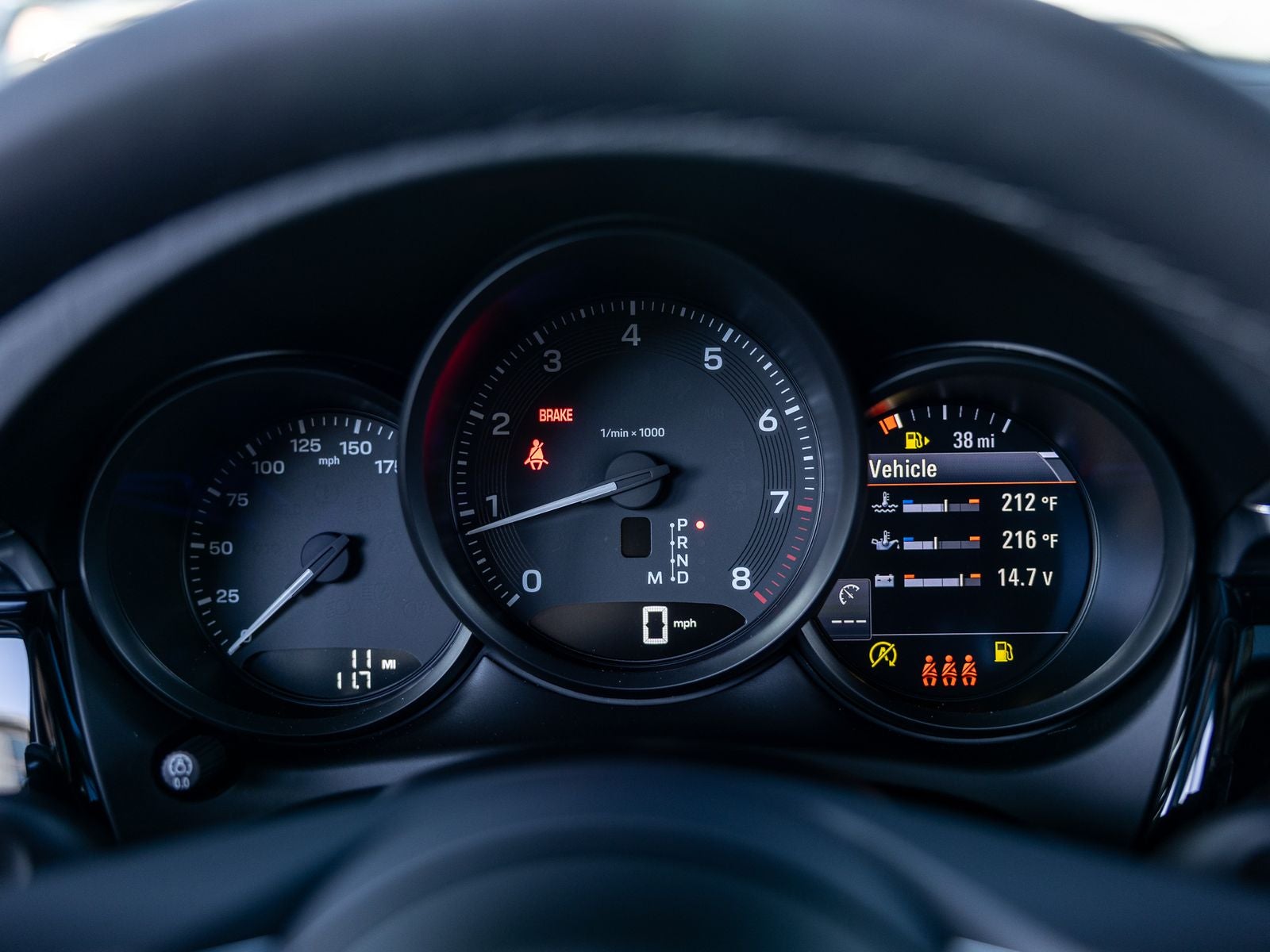 2026 Porsche Macan Base