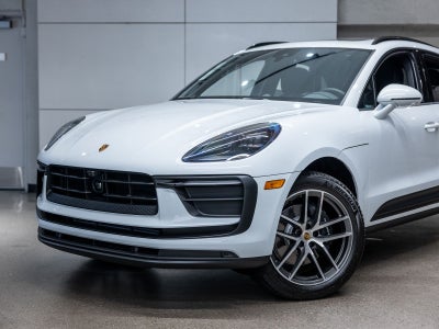 2026 Porsche Macan Macan