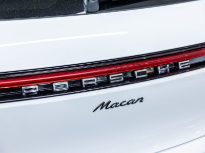 2026 Porsche Macan Macan