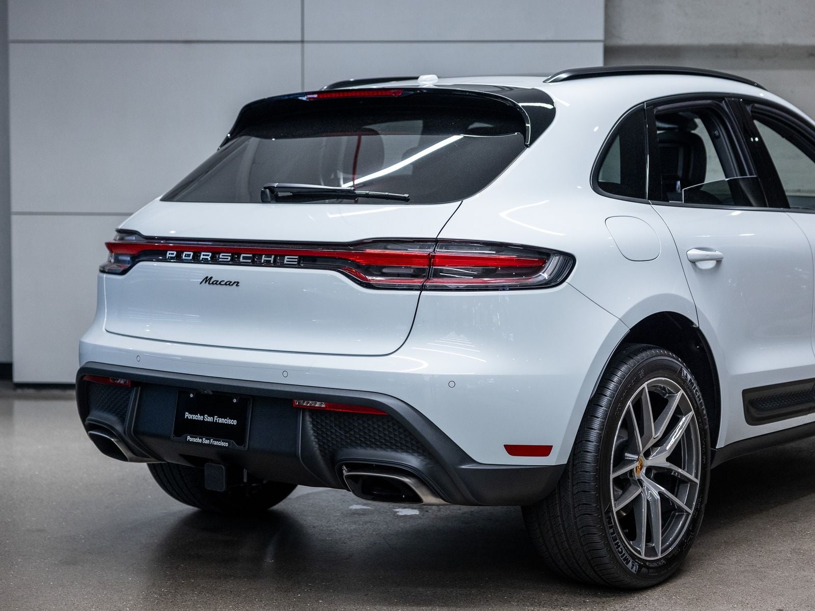 2026 Porsche Macan Macan