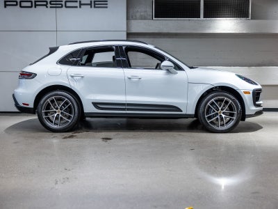 2026 Porsche Macan Macan