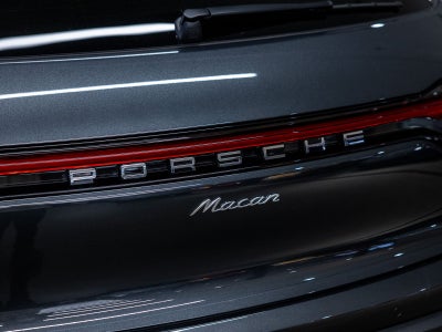 2026 Porsche Macan Macan