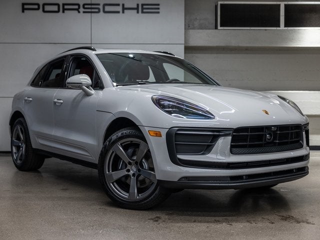 2026 Porsche Macan Macan