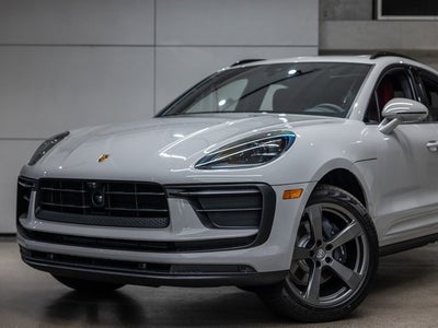2026 Porsche Macan Macan
