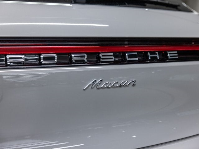2026 Porsche Macan Macan