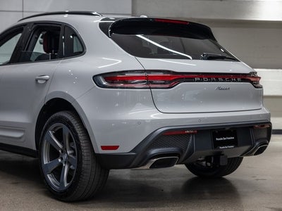 2026 Porsche Macan Macan