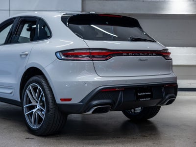 2026 Porsche Macan Base