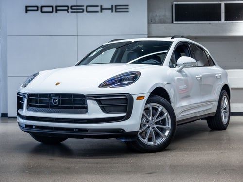 2026 Porsche Macan Base