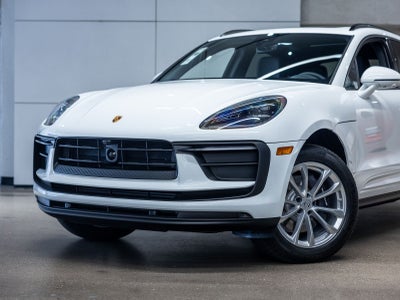 2026 Porsche Macan Base