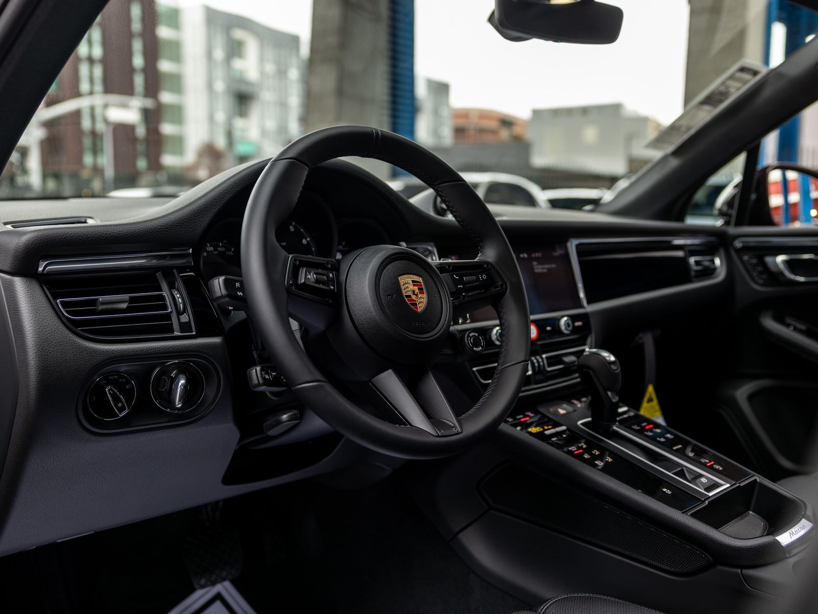 2026 Porsche Macan Macan