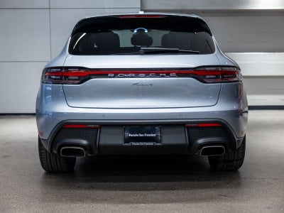 2025 Porsche Macan Base