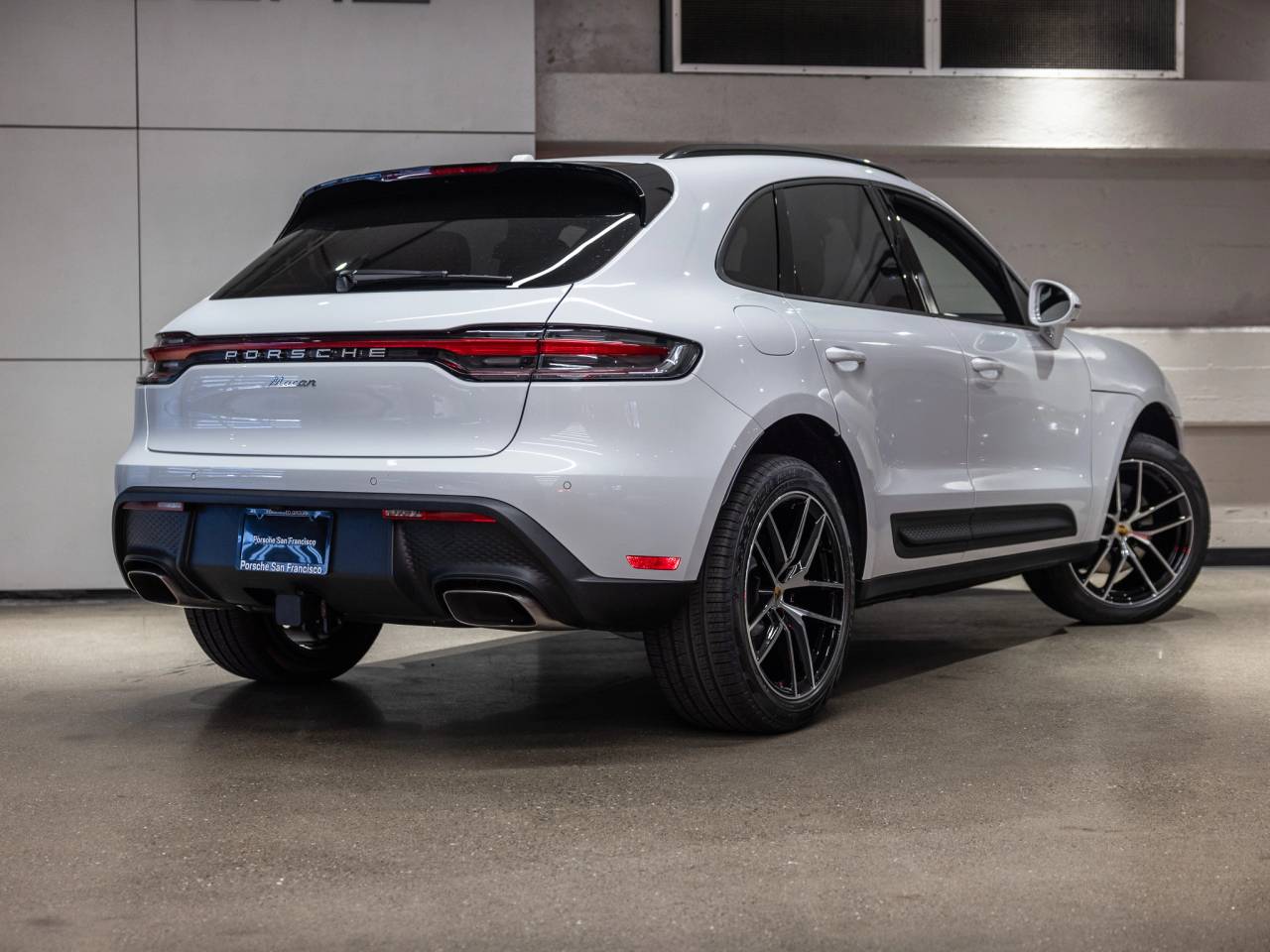 2025 Porsche Macan Macan