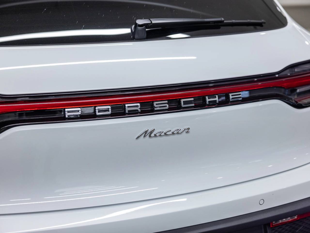 2025 Porsche Macan Macan