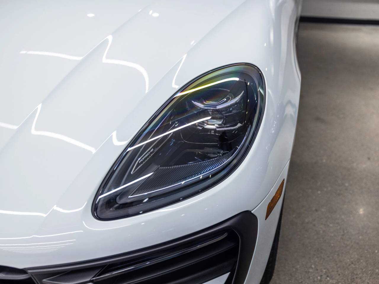 2025 Porsche Macan Macan