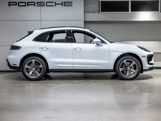 2025 Porsche Macan Macan