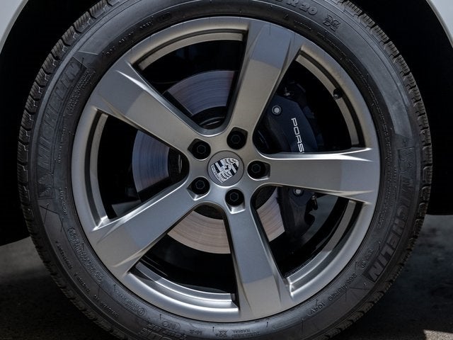 2025 Porsche Macan Macan