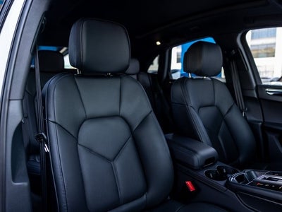2025 Porsche Macan Macan