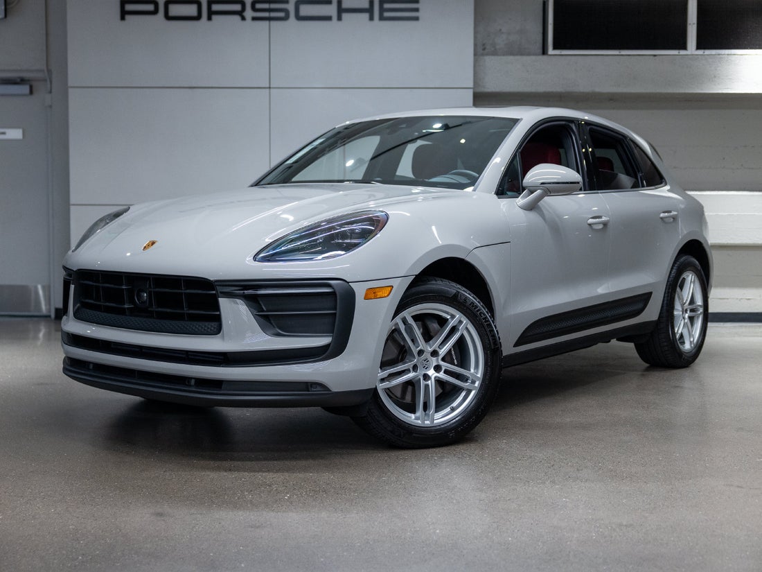 2026 Porsche Macan — photo 1 of 58