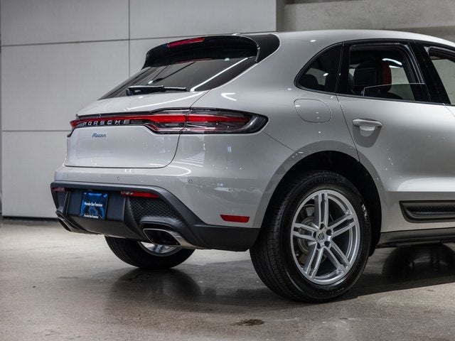 2026 Porsche Macan Macan