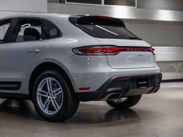 2026 Porsche Macan Macan