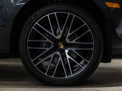 2026 Porsche Macan Macan