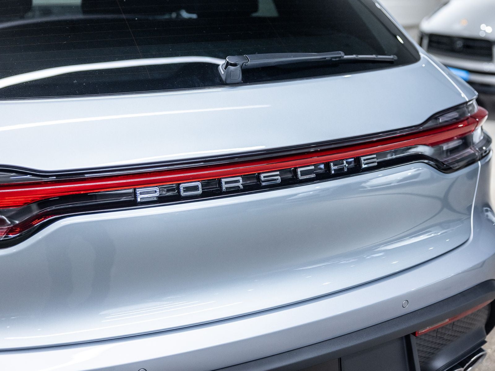 2026 Porsche Macan Base