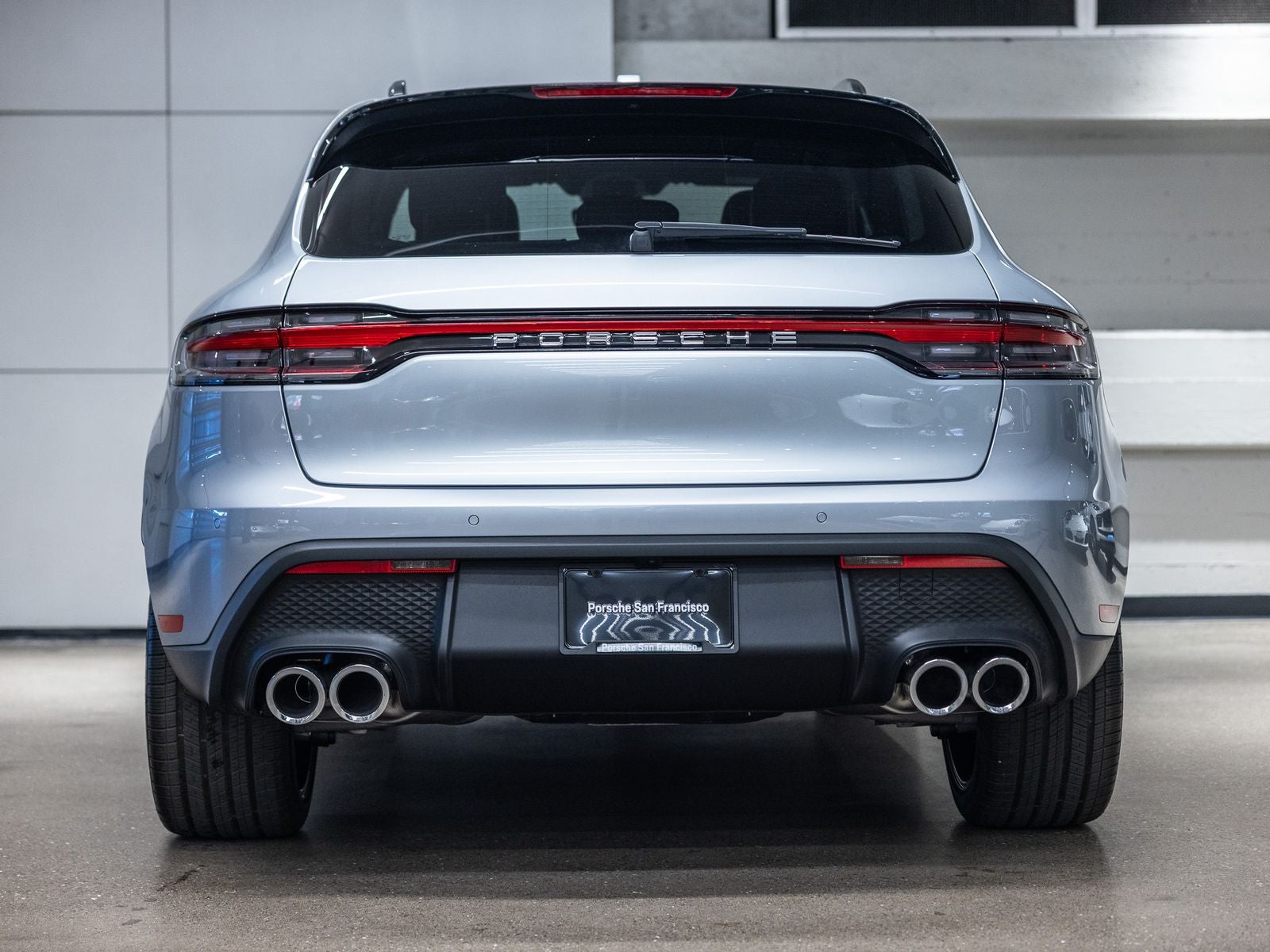 2026 Porsche Macan Base