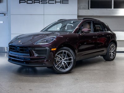2026 Porsche Macan Base