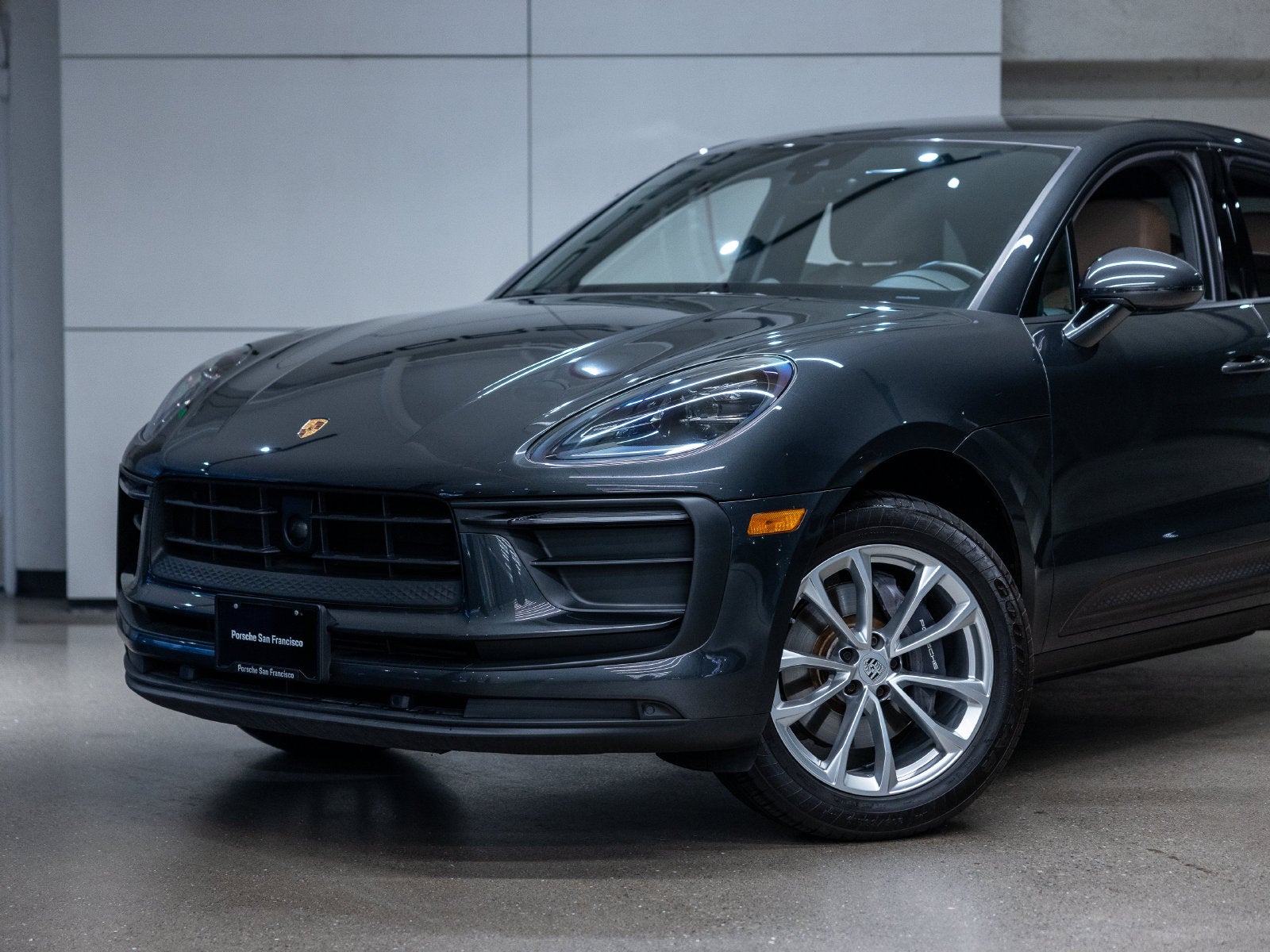 2023 Porsche Macan Macan