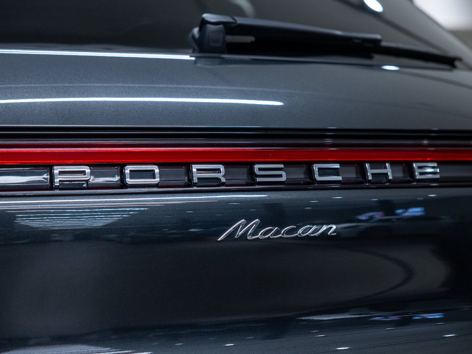 2023 Porsche Macan Macan